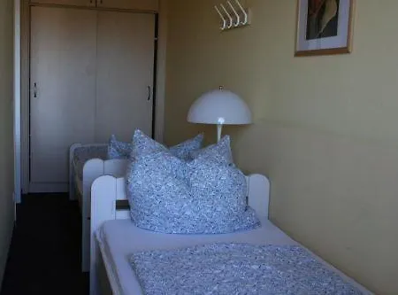 Appartement Ferienwohnung-e221